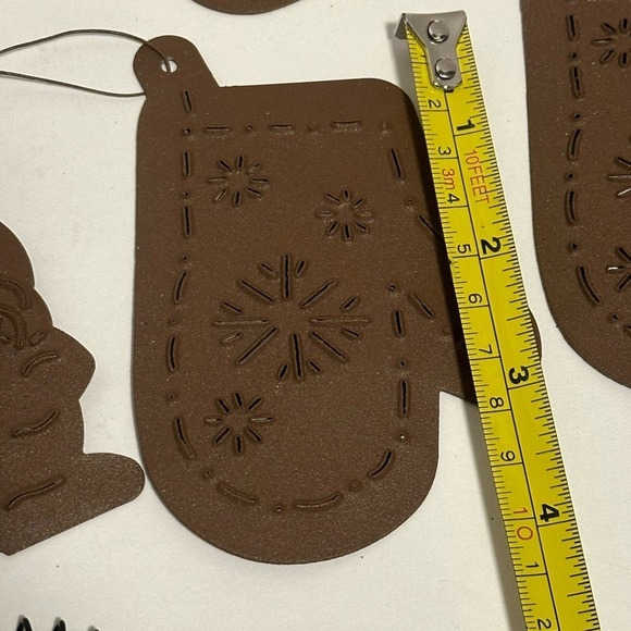 Rustic Metal Ornaments and Garland - Picture 9 of 16